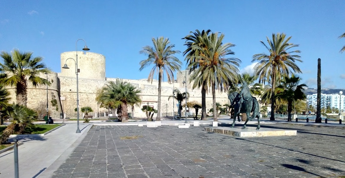 074. Manfredonia - Castello